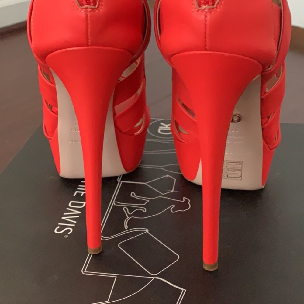 Ruthie Davis caged lipstick Halle bootie - Picture 3 of 6